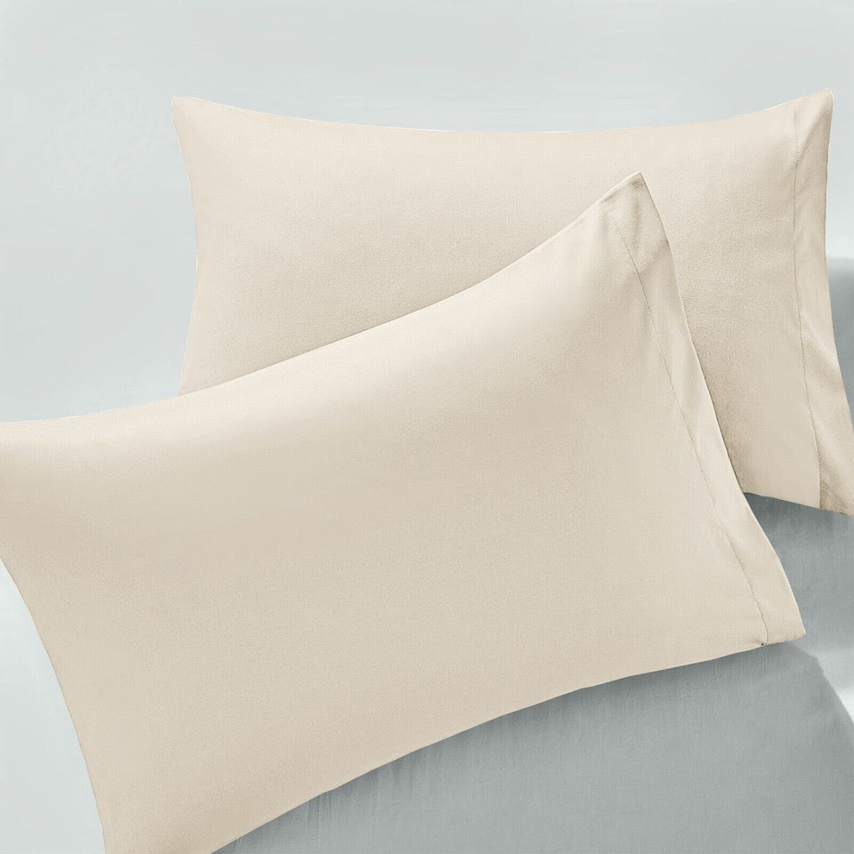 Ultra-Soft Premium Microfibre Pillowcases - Pair of Plain Housewife Pillow Covers
